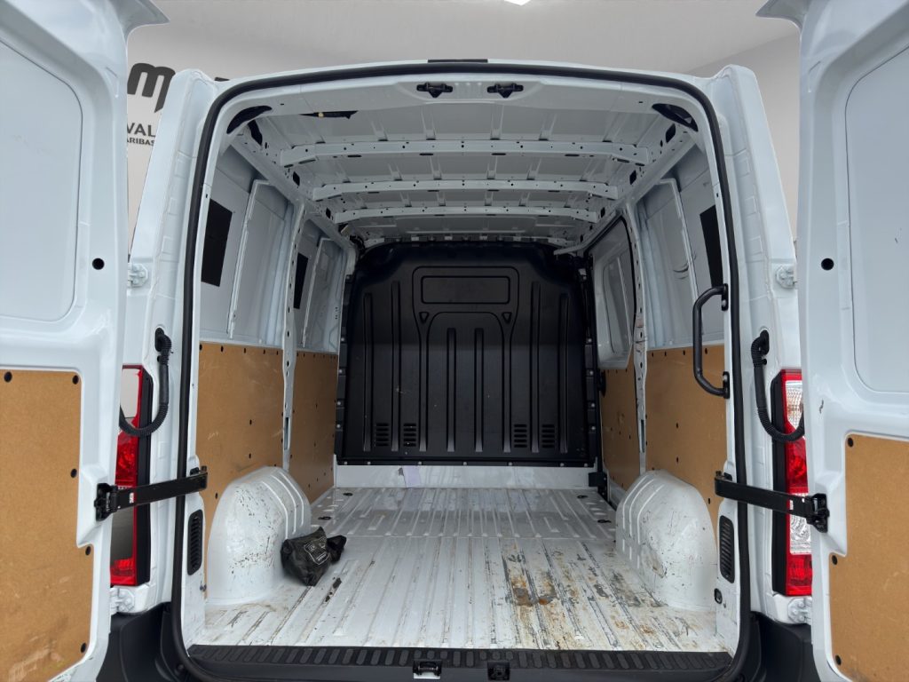RENAULT Master L1H1 150CV - 15