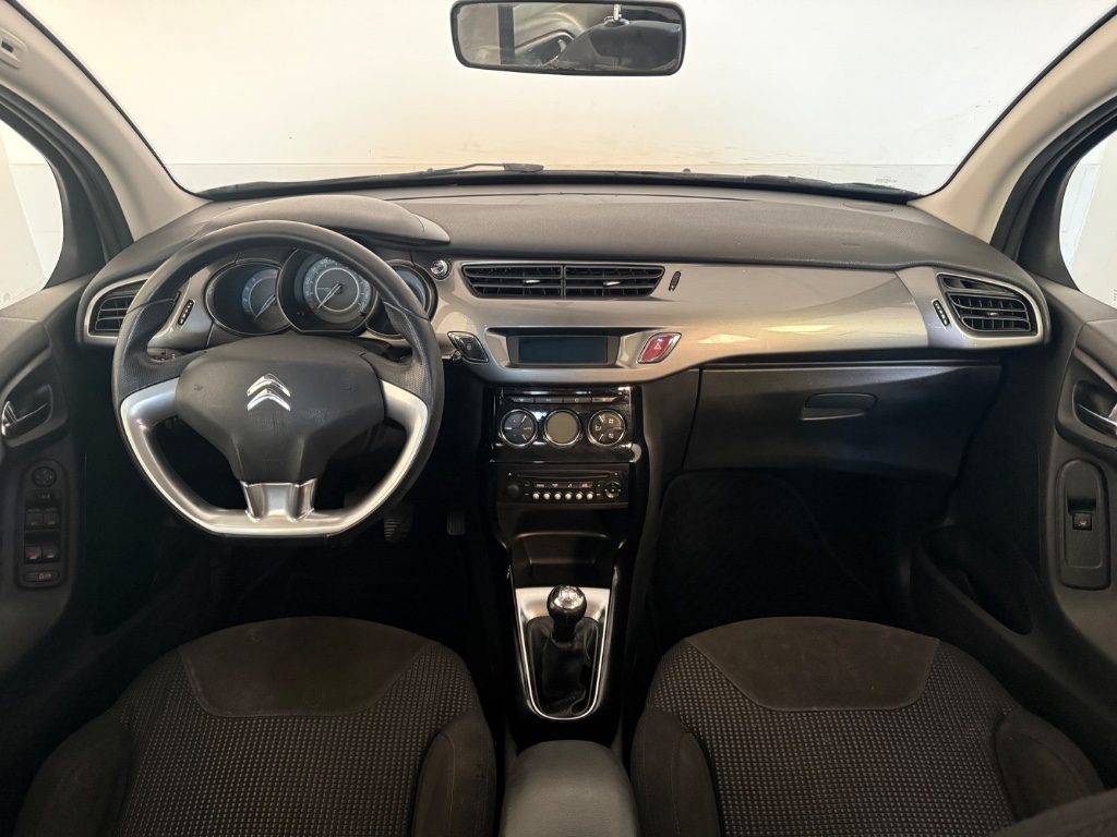 CITROEN C3 1.4 HDi 70 Exclusive - 8