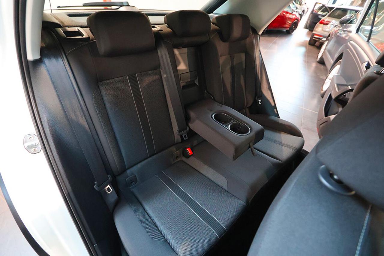 VOLKSWAGEN T-Roc 2.0 TDI SCR 150cv DSG Life - 19