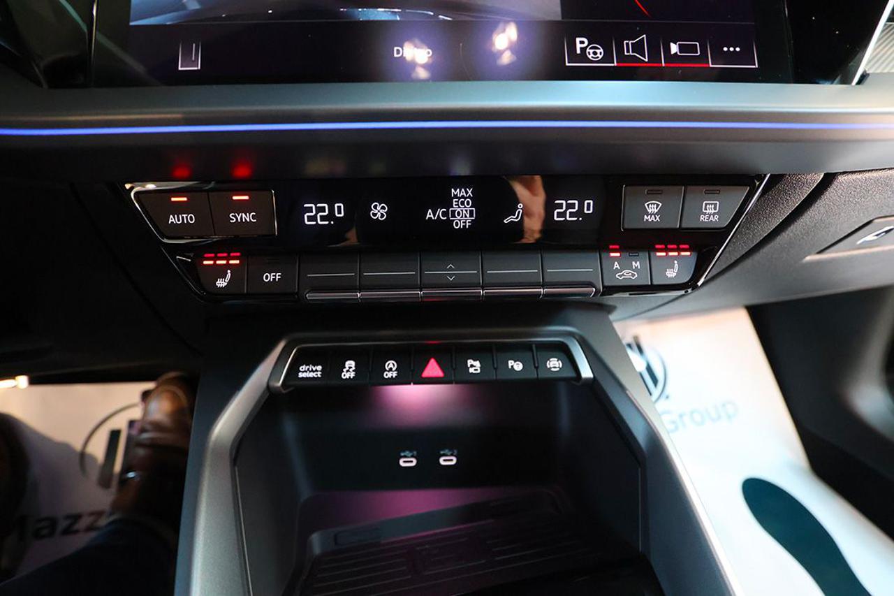 AUDI S3 TFSI Sedan Quattro S-Tronic Sport Attitude - 39