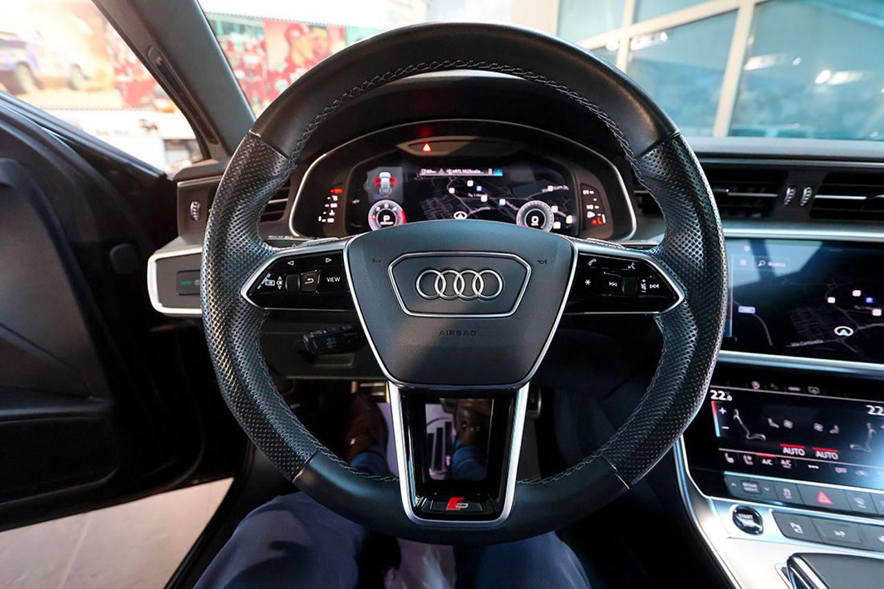 AUDI A6 50 TDI Avant Quattro Tiptronic S-Line - 23