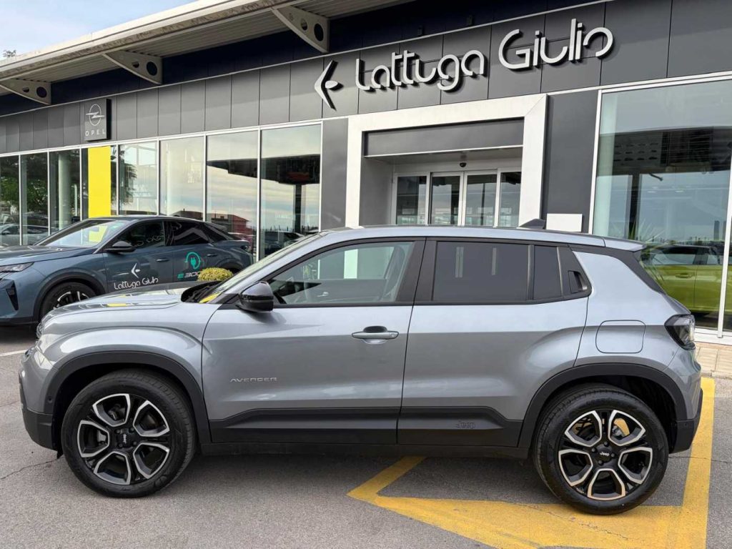 JEEP Avenger 1.2 Turbo 100 CV MHEV Summit - 9