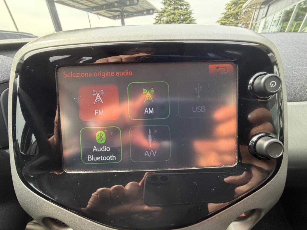 PEUGEOT 108 VTi 68 5 porte Active TOP! - 17