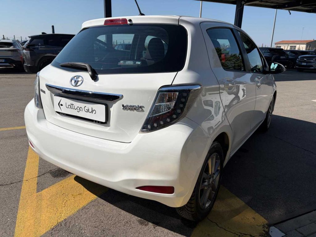 TOYOTA Yaris 1.0 5 porte Active - 6