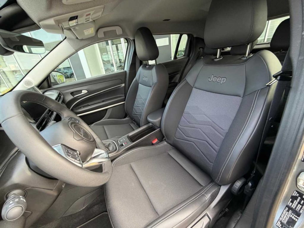 JEEP Avenger 1.2 Turbo 100 CV Summit - 13