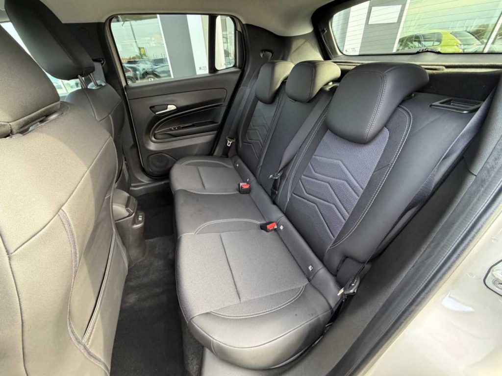 JEEP Avenger 1.2 Turbo 100 CV Summit - 10