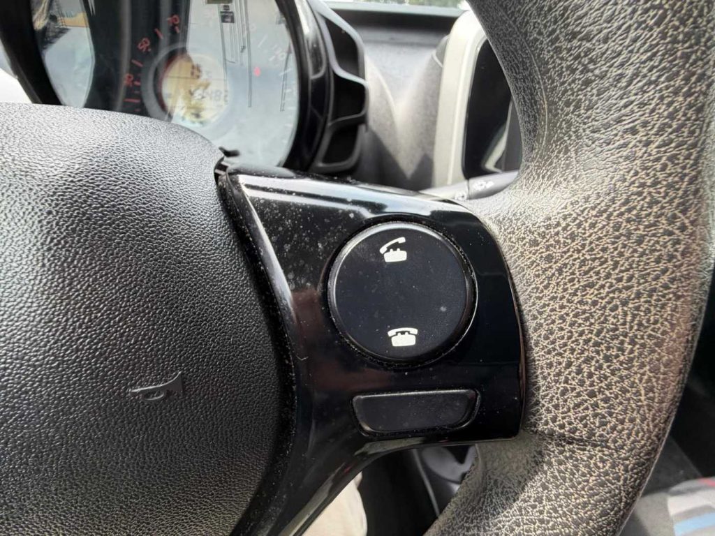 PEUGEOT 108 VTi 68 5 porte Active TOP! - 19