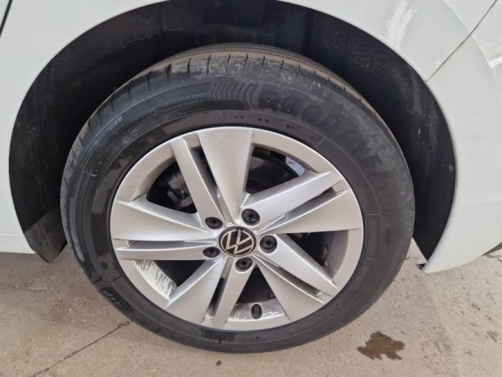 VOLKSWAGEN Golf 2.0 TDI 115 CV SCR Life - 11
