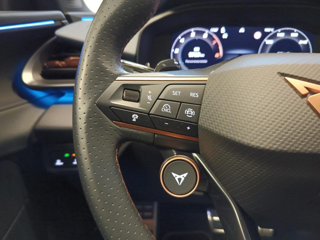 CUPRA Terramar 1.5 e-Hybrid DSG - 18