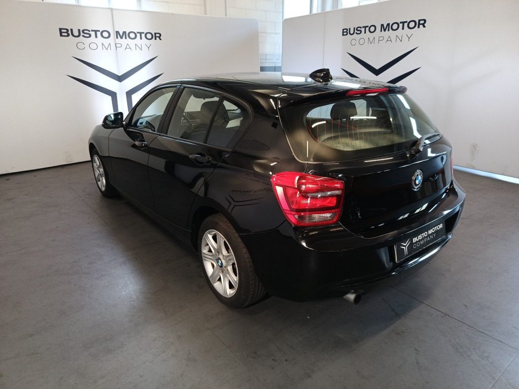 BMW 114 114i 5p Sport E6 - 4