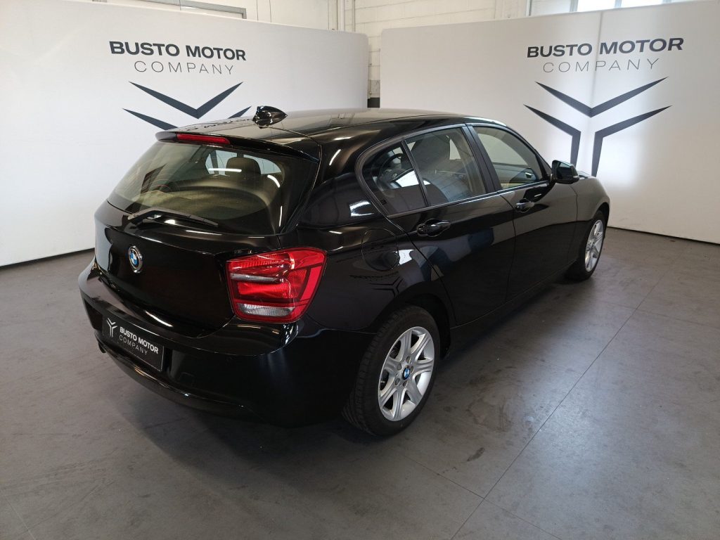 BMW 114 114i 5p Sport E6 - 6