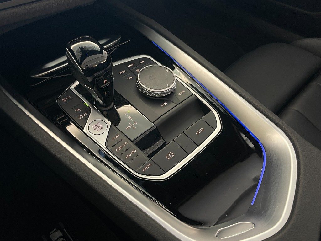 BMW Z4 sDrive20i Msport+19+TELECAMERA - 16