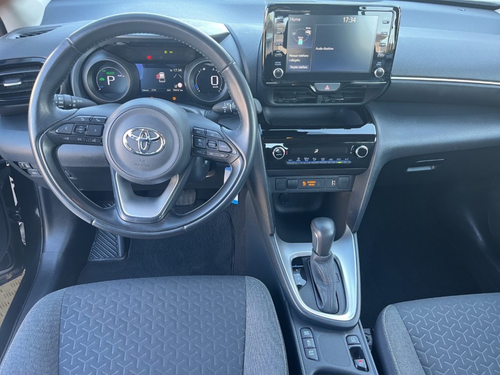 TOYOTA Yaris Cross Toyota Yaris Cross 116 active - 10