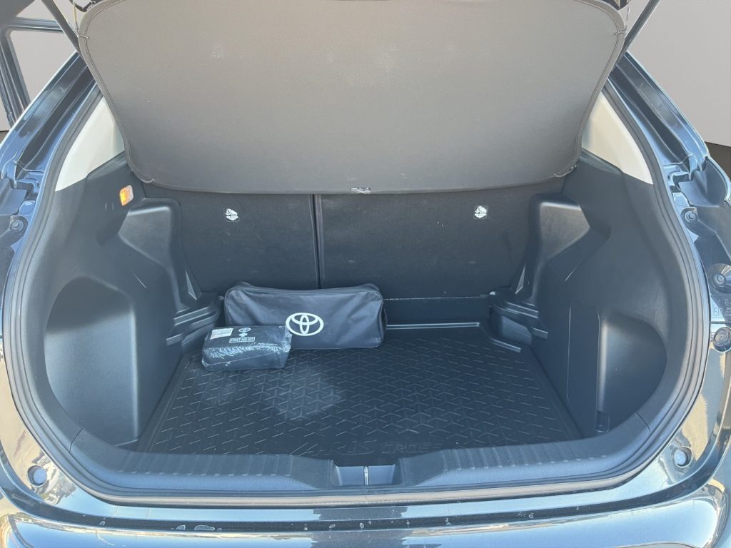 TOYOTA Yaris Cross Toyota Yaris Cross 116 active - 15