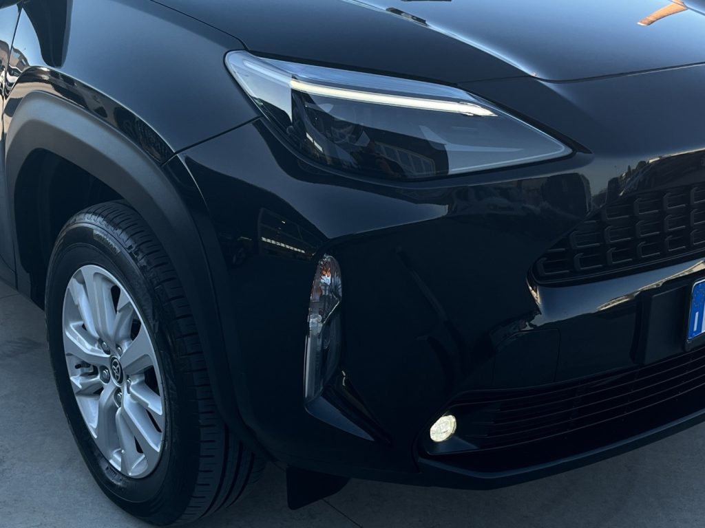 TOYOTA Yaris Cross Toyota Yaris Cross 116 active - 17