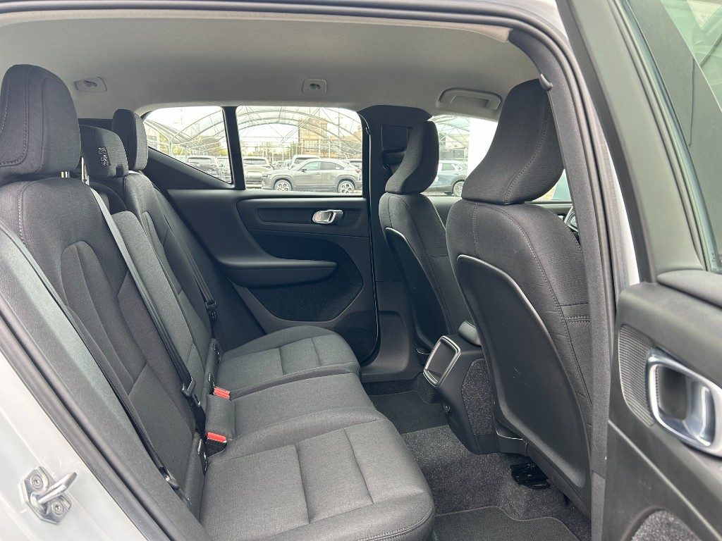 VOLVO XC40 T3 Geartronic - Foto 5