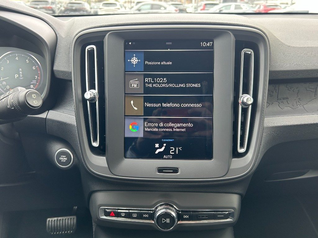 VOLVO XC40 T3 Geartronic - Grid Foto 11