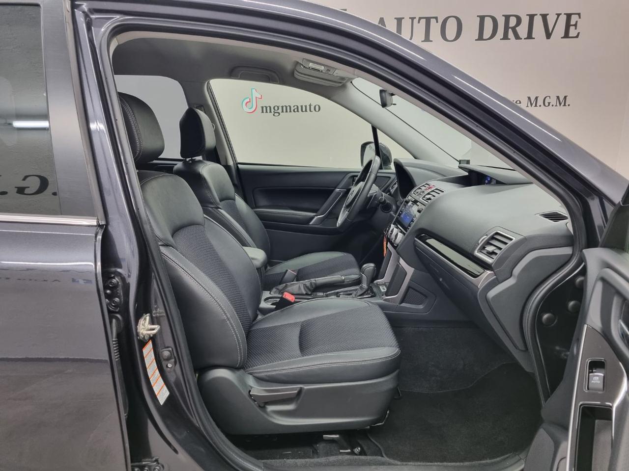 SUBARU Forester 2.0D Lineartronic Sport Unlimited - 9