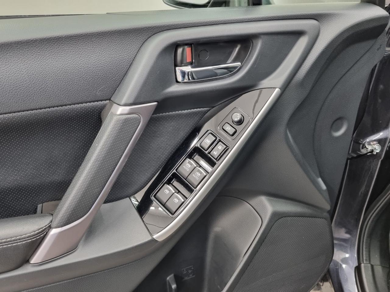 SUBARU Forester 2.0D Lineartronic Sport Unlimited - 21