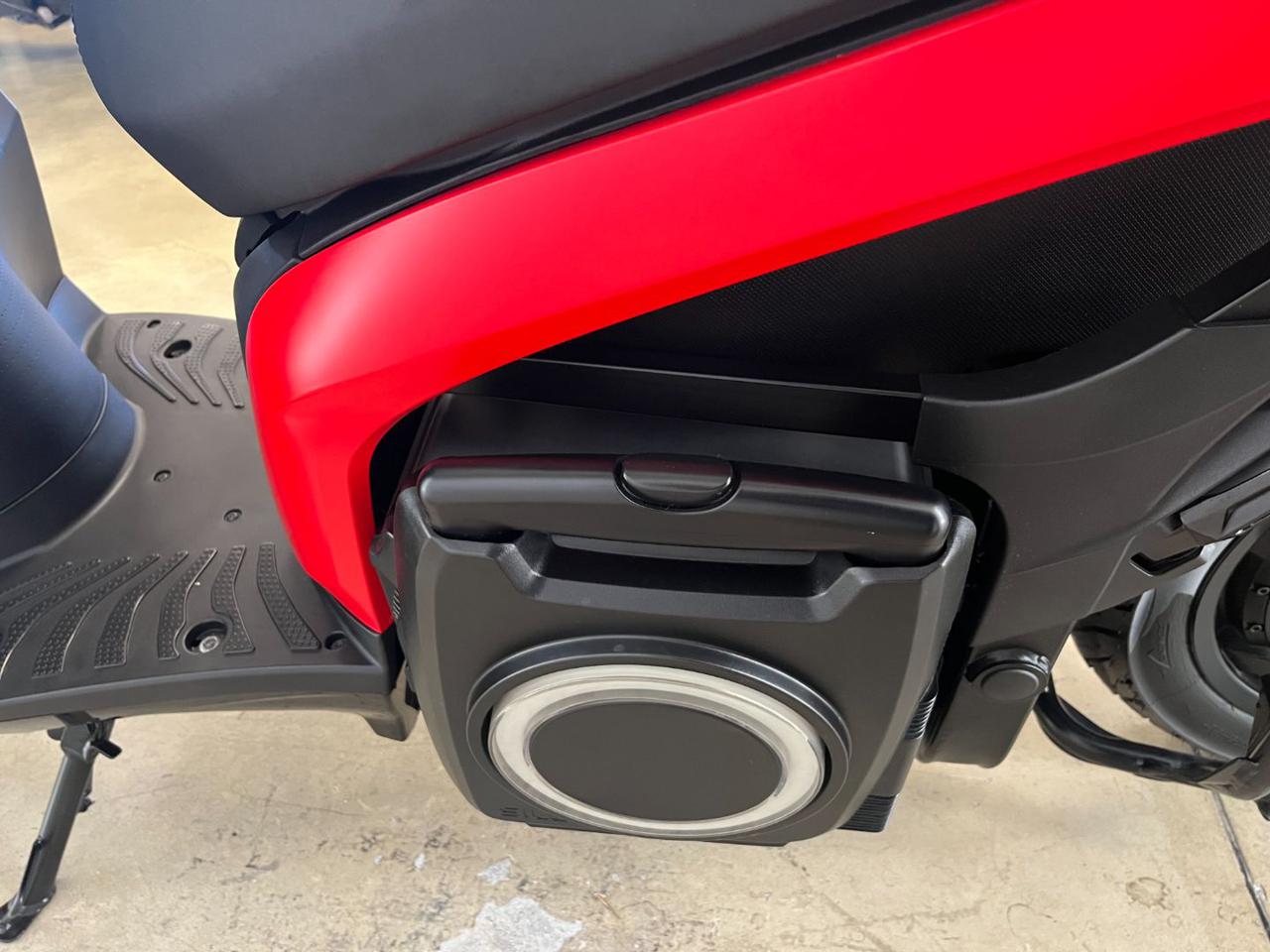 SEAT MO eScooter 125 Red - 9