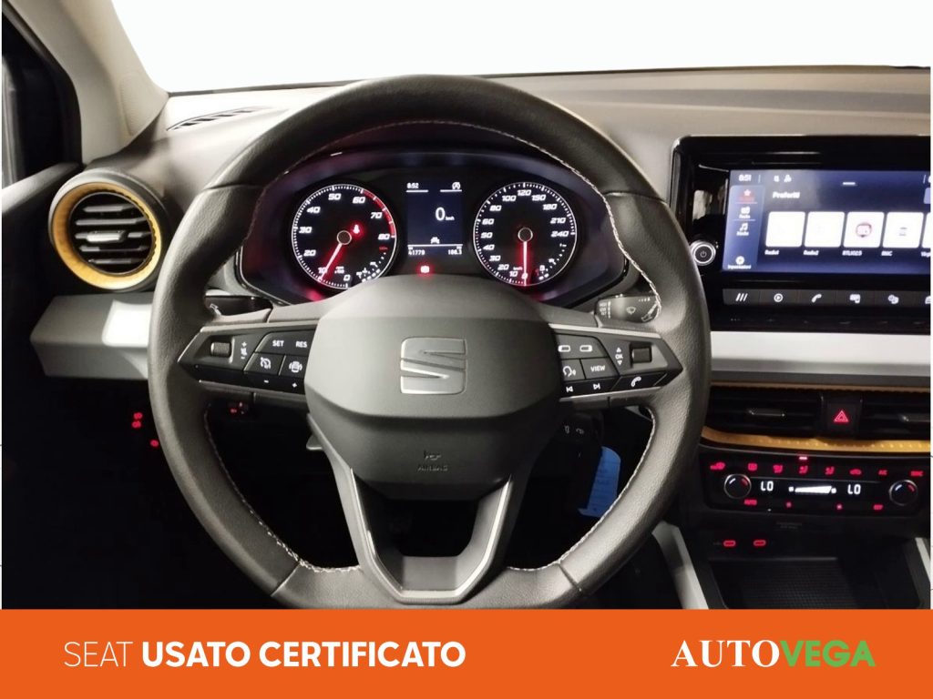 SEAT Arona 1.0 ecotsi style 95cv - 9