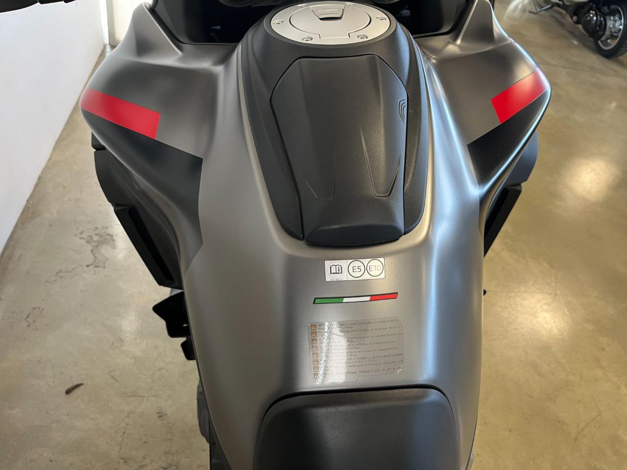 DUCATI Multistrada V4 S GRAND TOUR SANDSTONE GR - 10