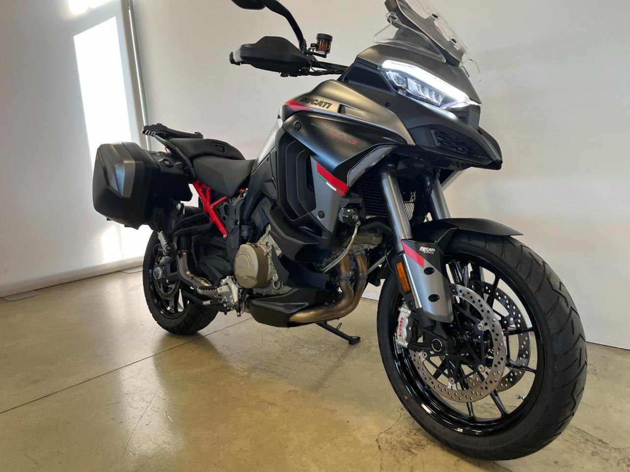 DUCATI Multistrada V4 S GRAND TOUR SANDSTONE GR - 2