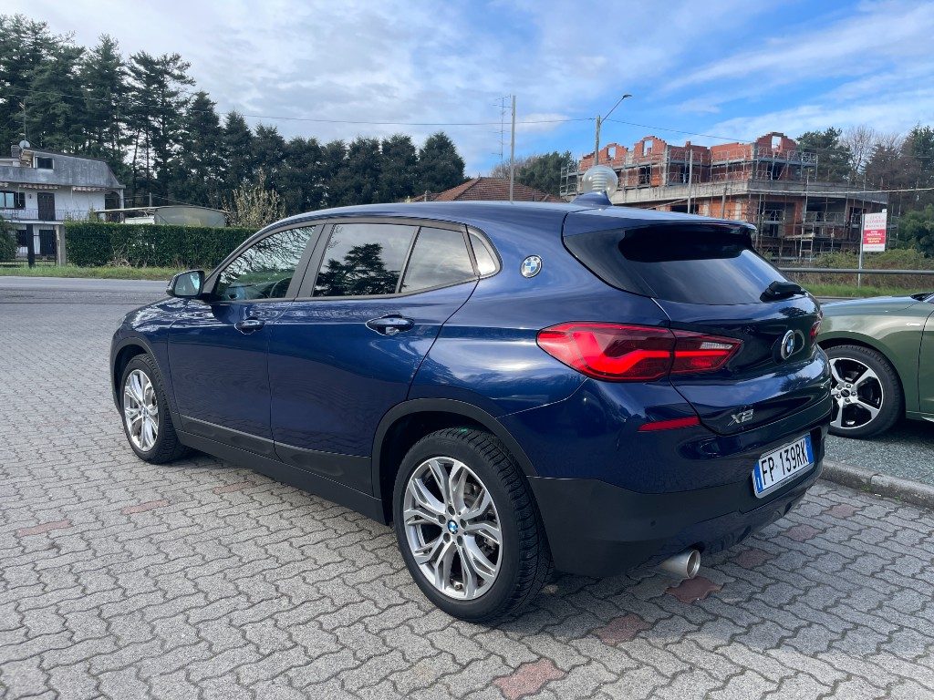 BMW X2 sDrive18i Advantage + PELLE+LUCI AMBIENT+SED.ELET. - 4