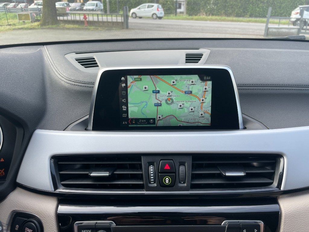 BMW X2 sDrive18i Advantage + PELLE+LUCI AMBIENT+SED.ELET. - 11