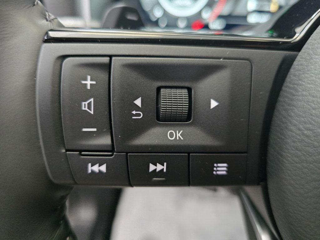 NISSAN Qashqai MHEV 158 CV Xtronic N-Connecta - 12