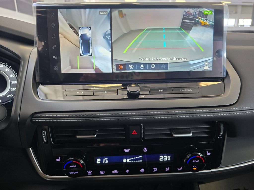 NISSAN Qashqai MHEV 158 CV Xtronic N-Connecta - 16