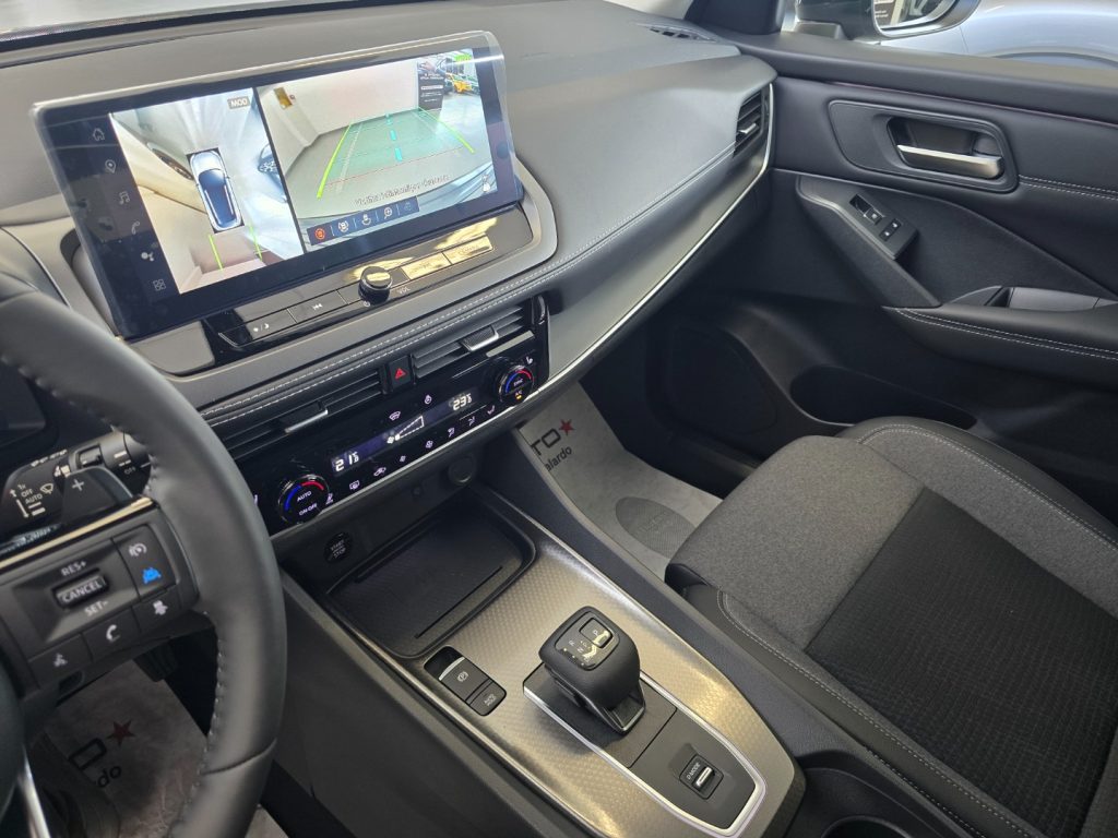 NISSAN Qashqai MHEV 158 CV Xtronic N-Connecta - 17