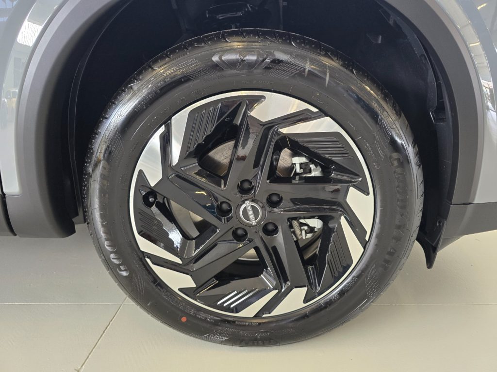 NISSAN Qashqai MHEV 158 CV Xtronic N-Connecta - 28