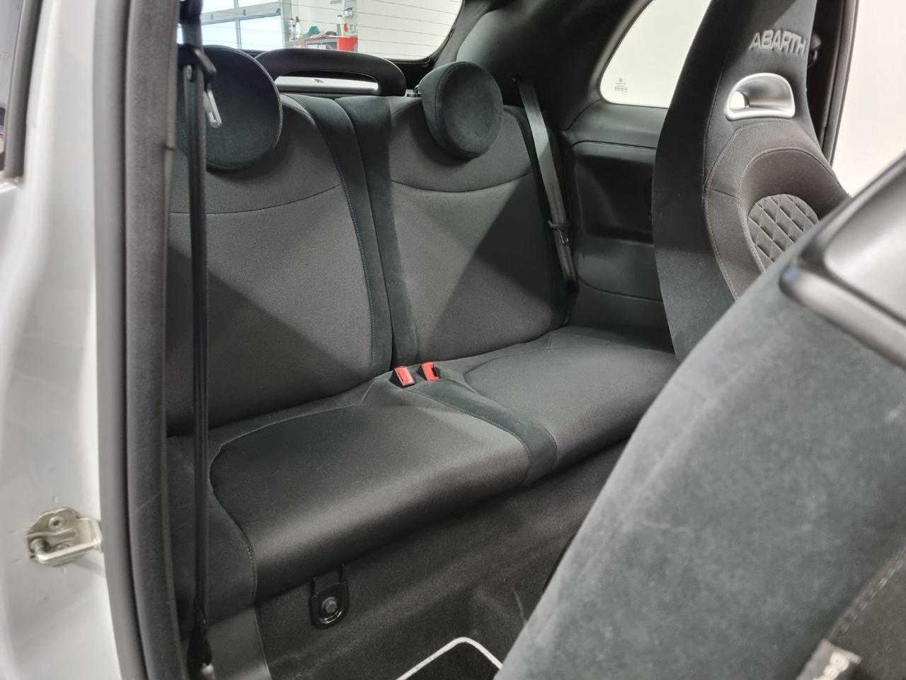 ABARTH 595 C 1.4 Turbo T-Jet 165 CV - 13