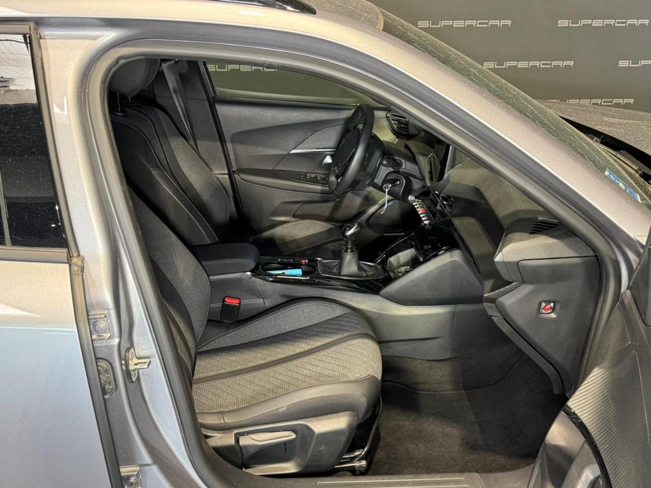 PEUGEOT 2008 PureTech 100 S&S Allure - 12