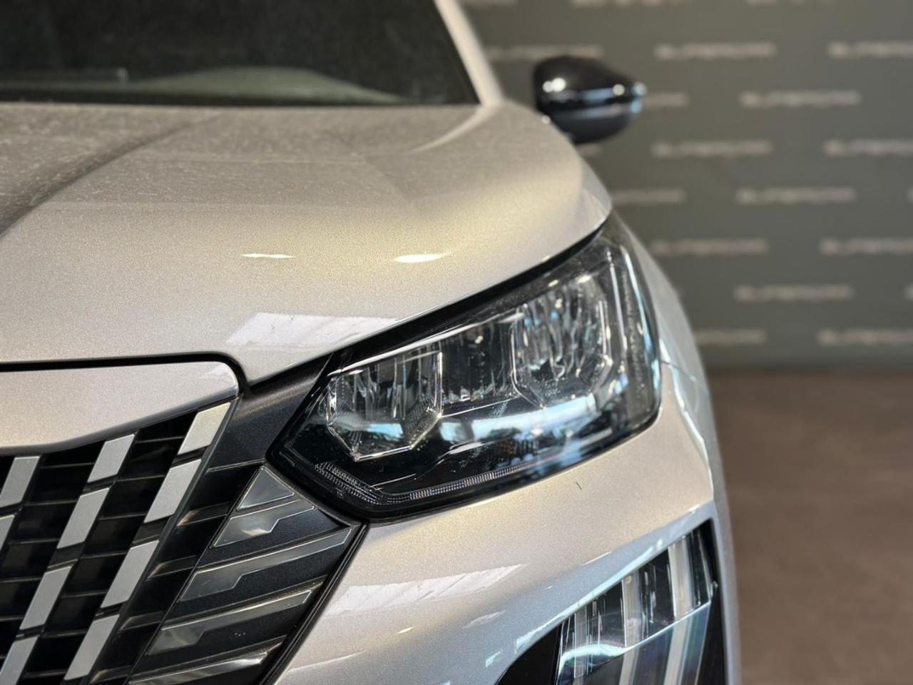 PEUGEOT 2008 PureTech 100 S&S Allure - 7