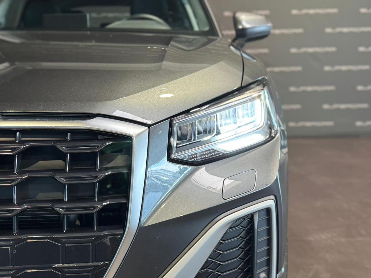 AUDI Q2 30 TDI S line Edition - 7