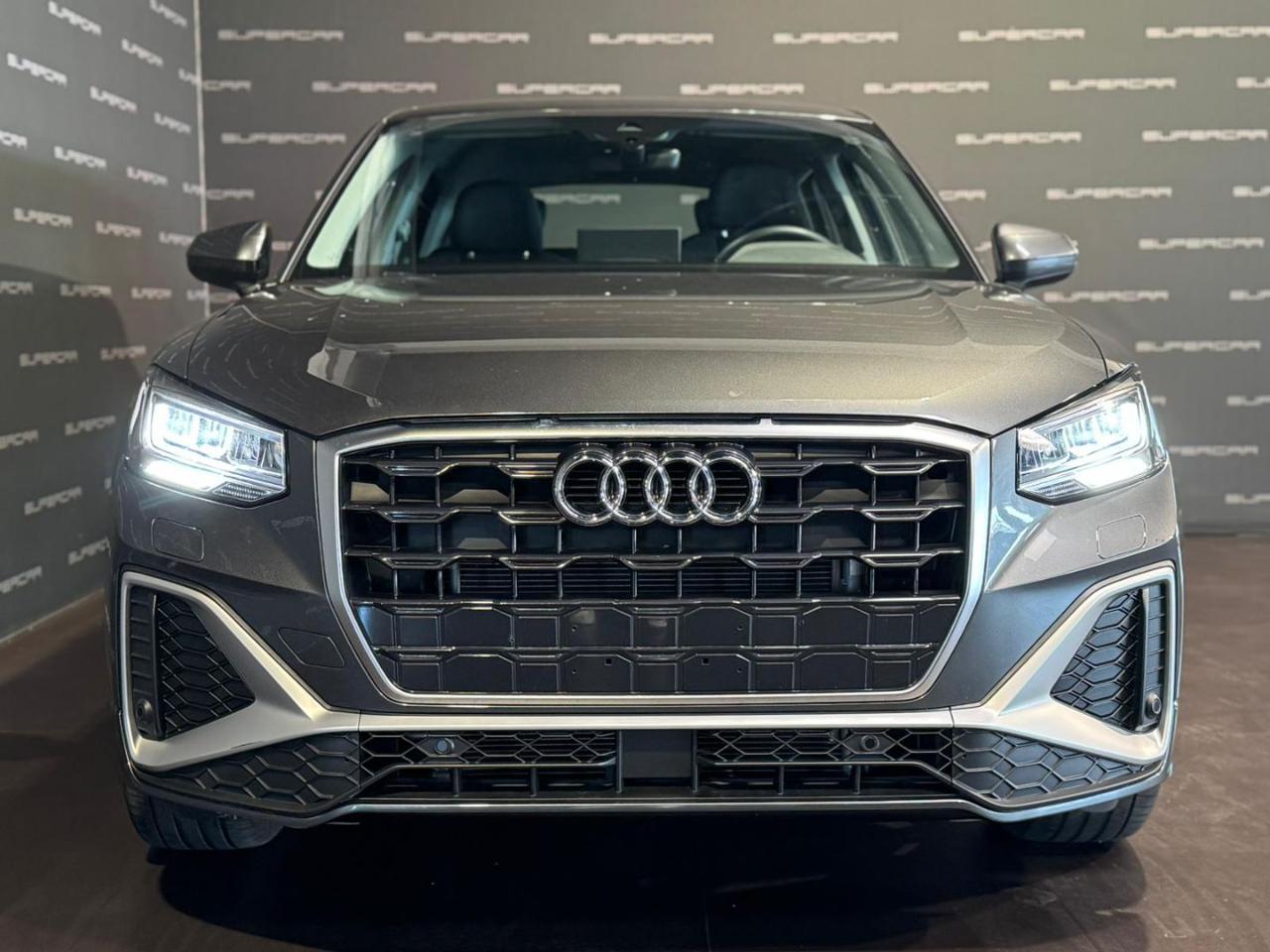 AUDI Q2 30 TDI S line Edition - 2