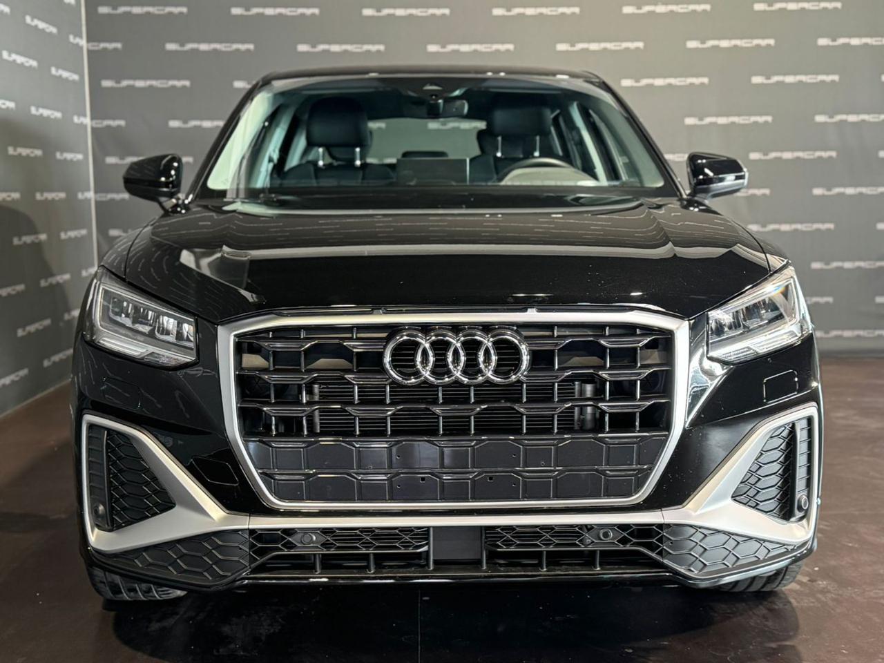 AUDI Q2 30 TDI S line Edition - 2