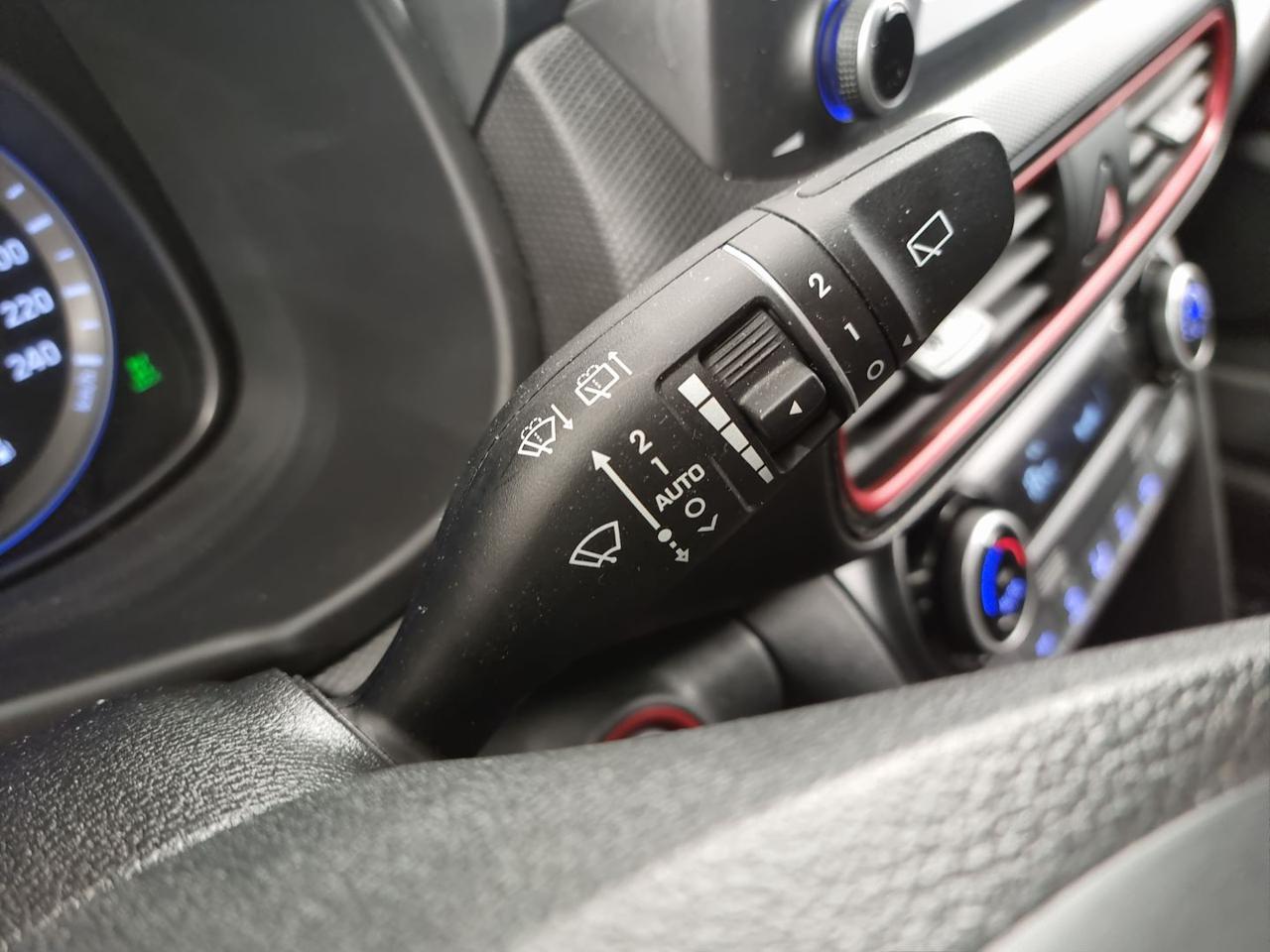 HYUNDAI Kona 1.6 CRDI 136 CV DCT Xpossible - 32