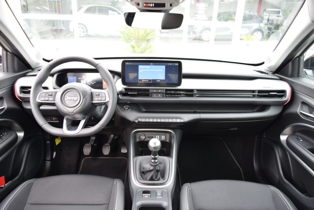 JEEP Avenger 1.2 Turbo Summit 100 CV - 3