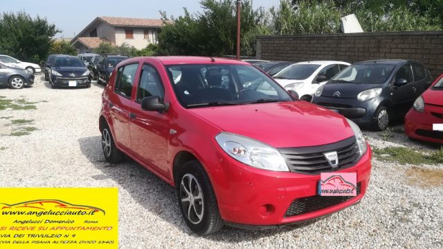 DACIA Sandero Rosso pastello