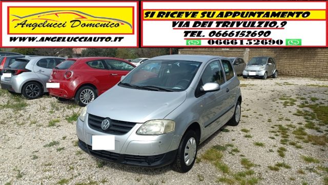 VOLKSWAGEN Fox Grigio metallizzato