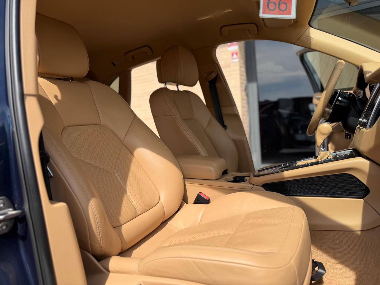 PORSCHE Macan 3.0 Diesel S - 12