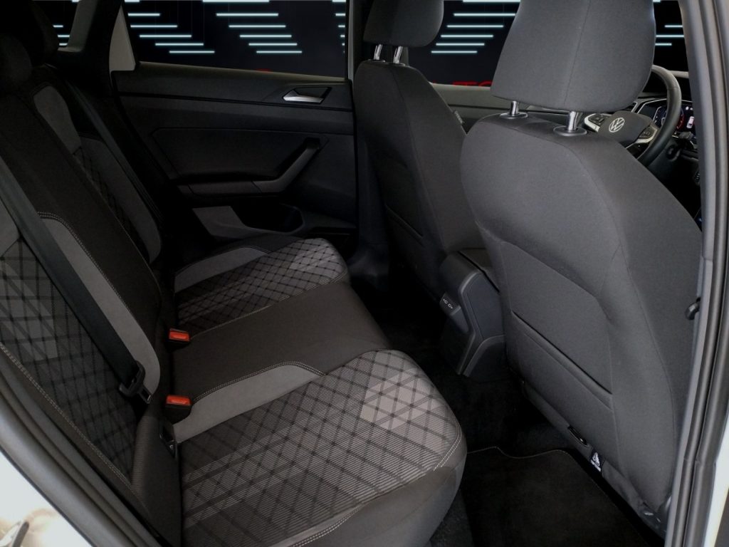 VOLKSWAGEN Taigo 1.0 TSI 115 CV R-Line Plus Km 17.000 Iva Esp. - 17