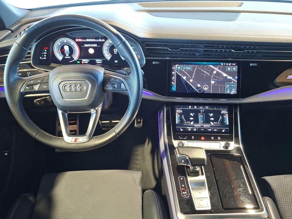 AUDI Q7 45 TDI quattro tiptronic S-Line 7 posti - 11