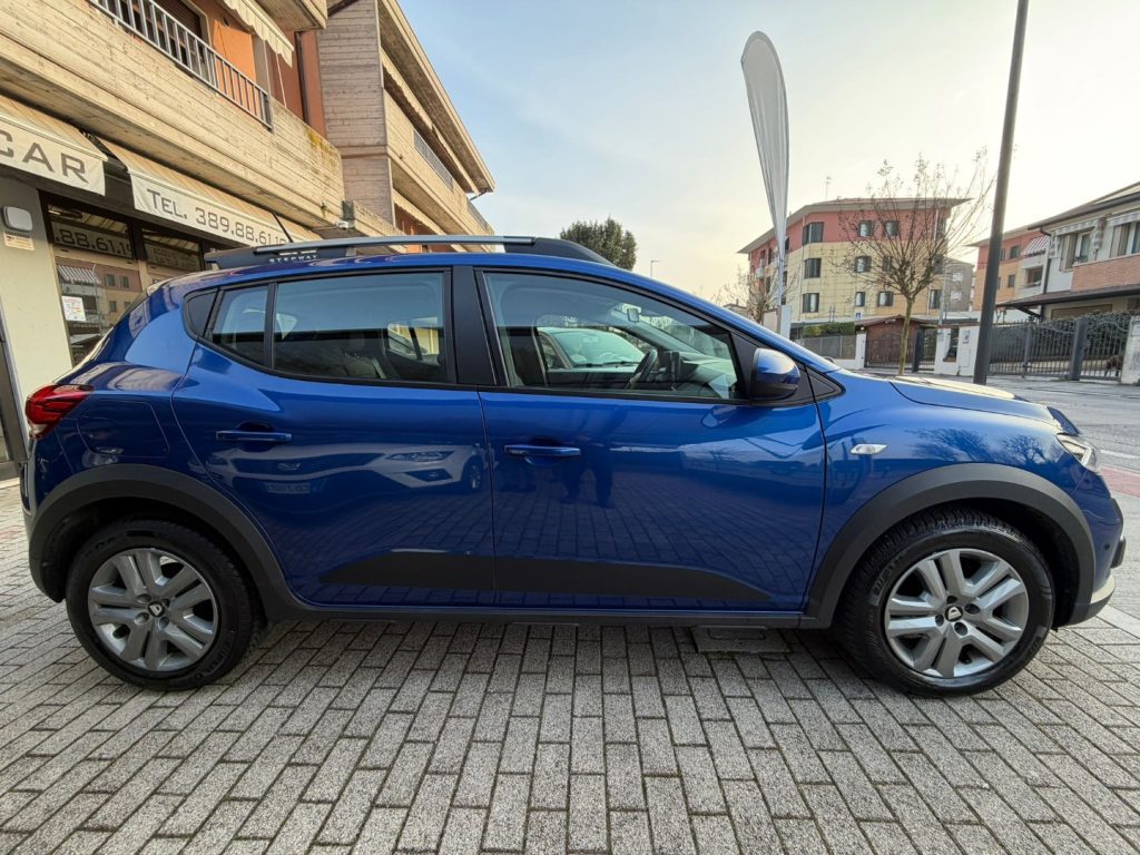 DACIA Sandero Stepway 1.0 TCe 90 CV Expression - 4