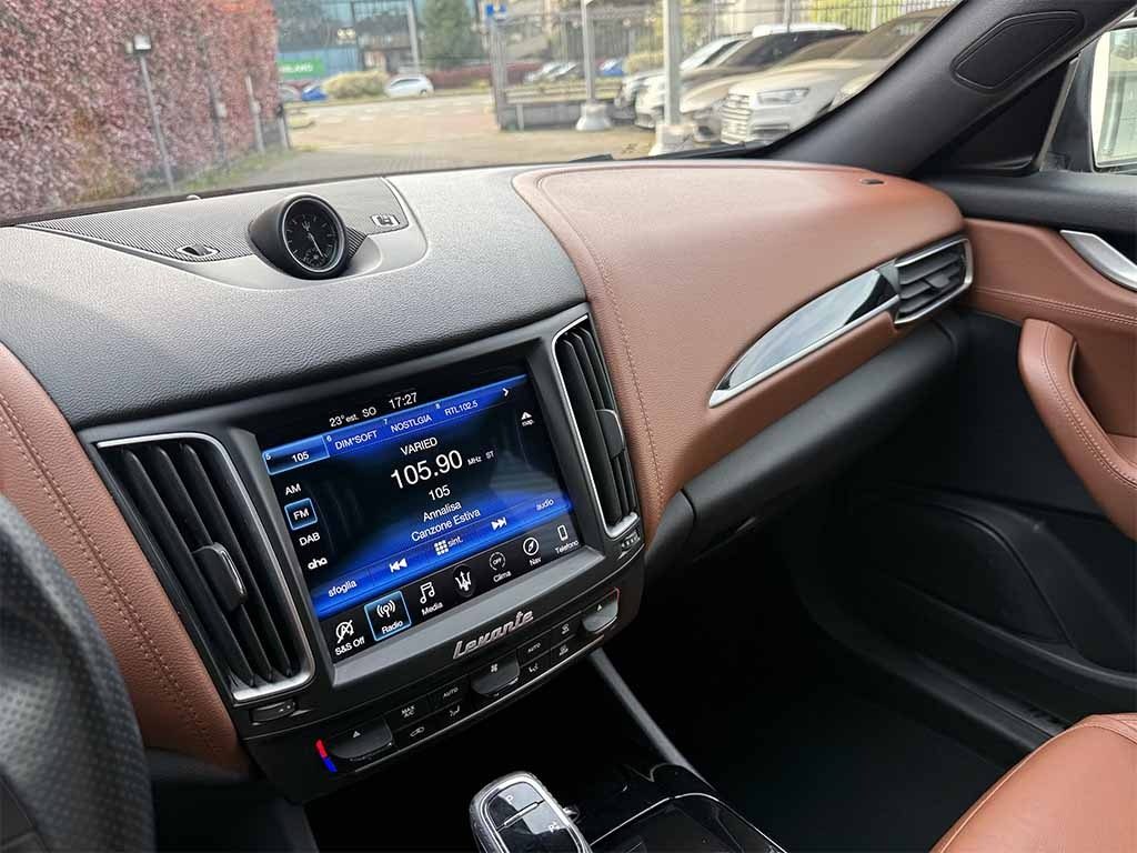 MASERATI Levante GRANSPORT TELECAMERA CERCHI 21 IVA ESPOSTA - 15