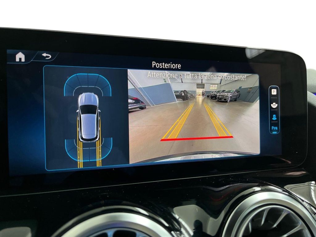 MERCEDES-BENZ GLA 200 d Automatic Progressive Advanced Plus - 11