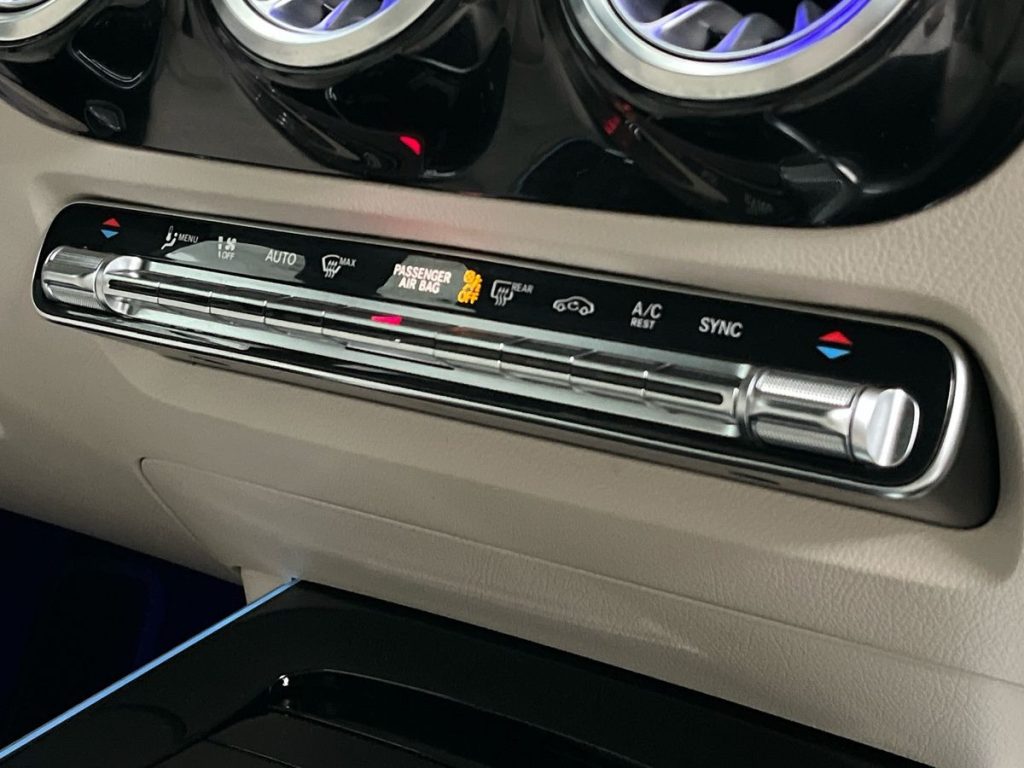 MERCEDES-BENZ GLA 200 d Automatic Progressive Advanced Plus - 13